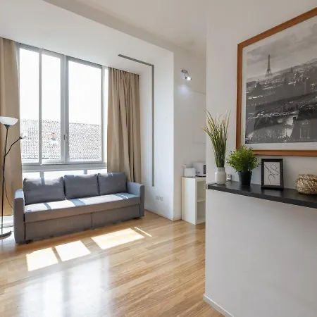 The Rent - Comfortable One Bedroom In Downtown Milano