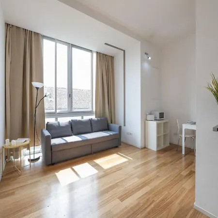The Rent - Comfortable One Bedroom In Downtown *